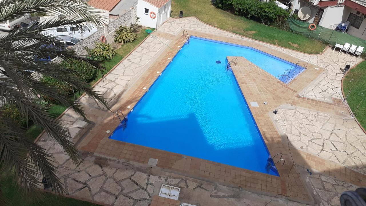 Amplio Piso Al Lado De La Playa En Nerja Apartment ภายนอก รูปภาพ