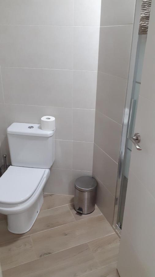 Amplio Piso Al Lado De La Playa En Nerja Apartment ภายนอก รูปภาพ