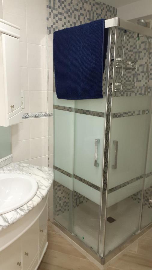 Amplio Piso Al Lado De La Playa En Nerja Apartment ภายนอก รูปภาพ