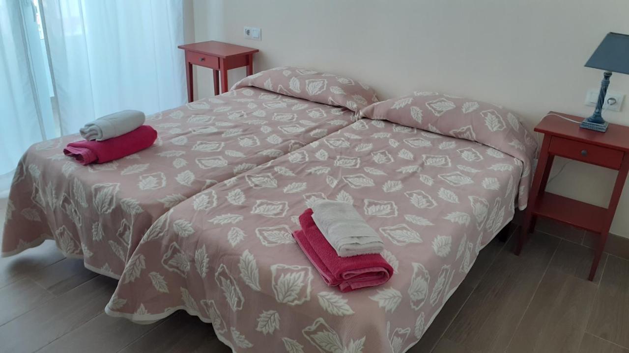 Amplio Piso Al Lado De La Playa En Nerja Apartment ภายนอก รูปภาพ